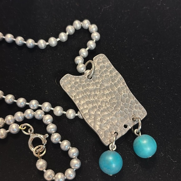 Silver and Turquoise Beaded Necklace - Picture 3 of 3